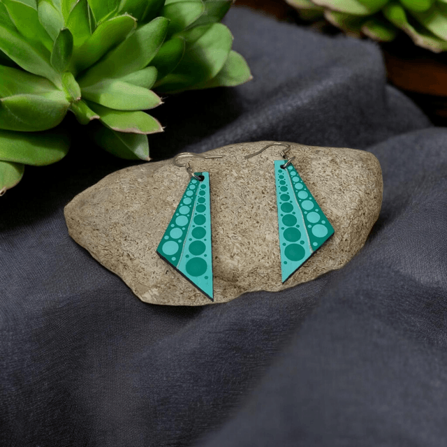 90's triangle